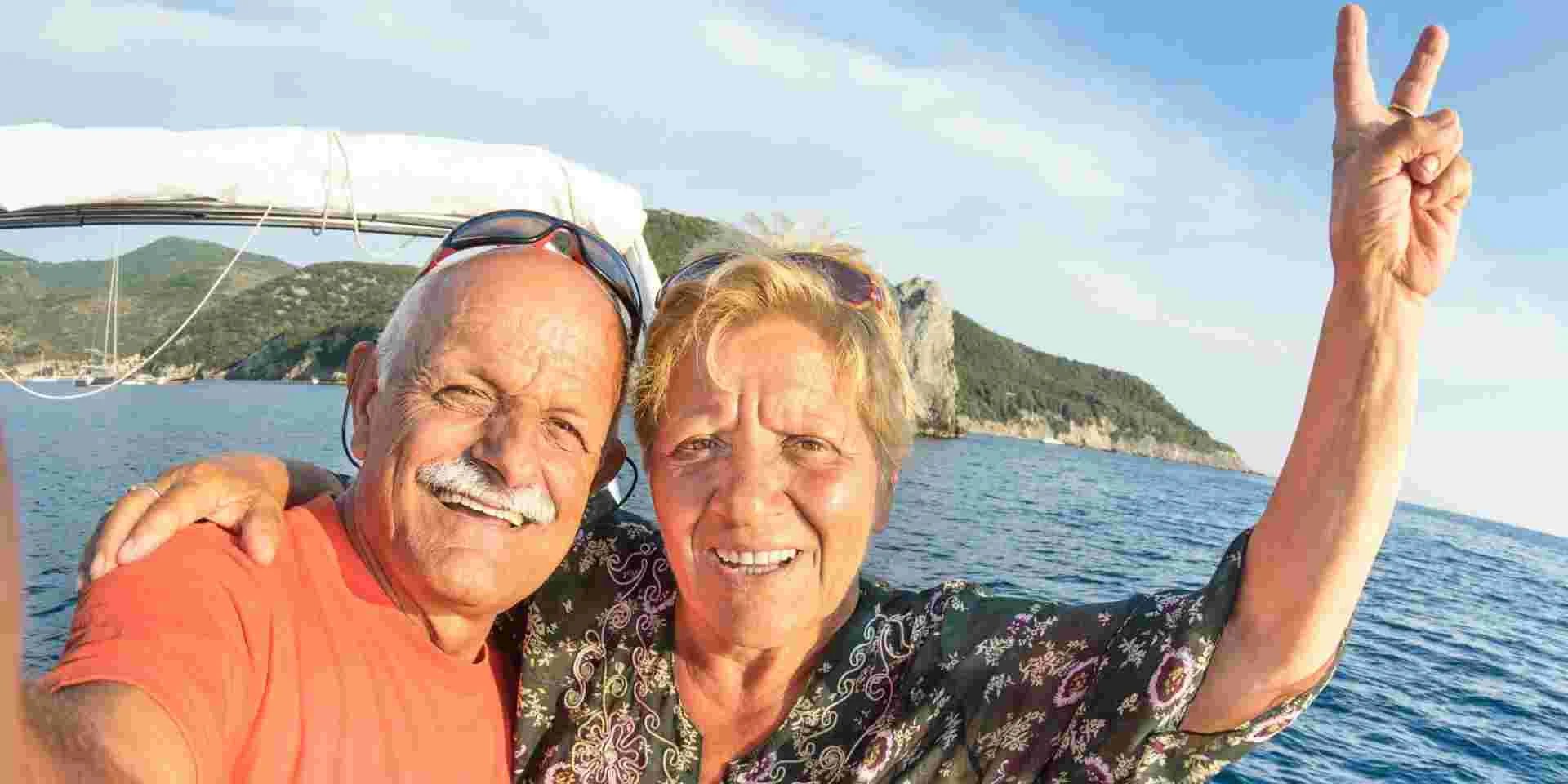 Senior-friendly glass-bottom boat excursion in Watamu